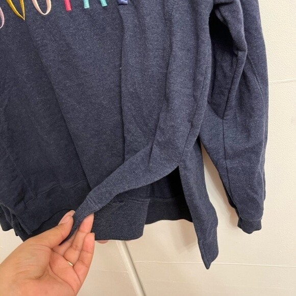 Wildfox Pullover - Picture 2 of 6